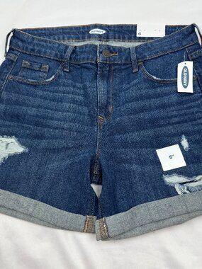 NWT Old Navy Women’s Size 4 Mid Rise Denim Shorts 5” Inseam Distressed Cuffed